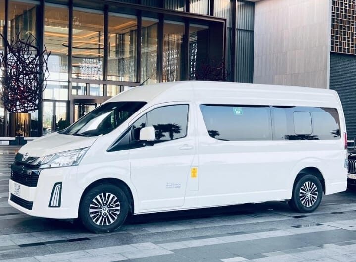 Best Private Taxi Service in UAE