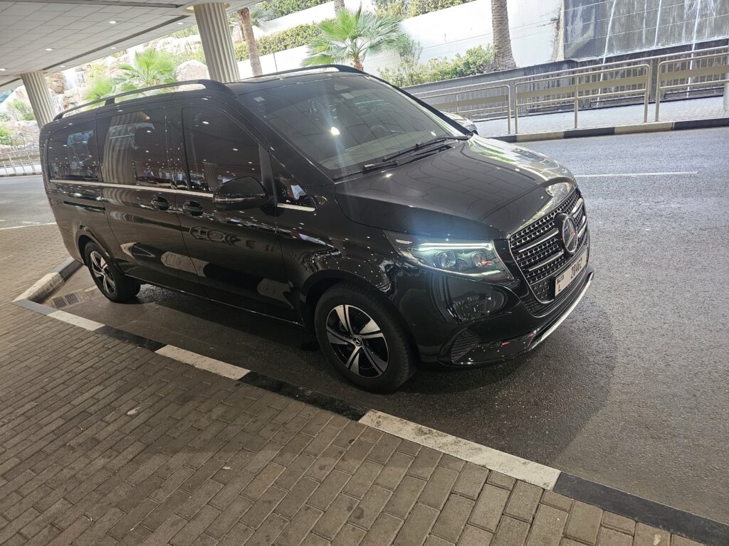 Best Private Taxi Service in UAE